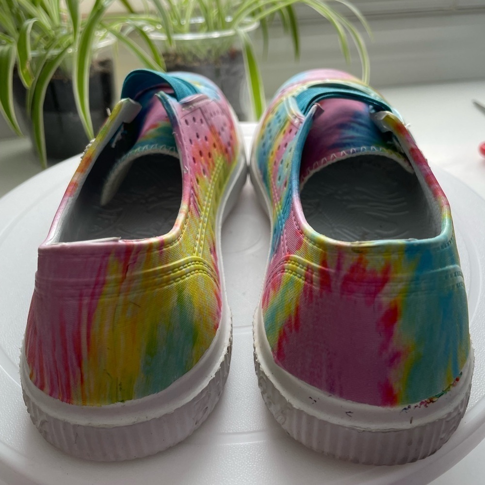BLOWFISH Slip-on Rainbow /Pastel/Tiedye Foam Shoes - Size 3 - Picture 3 of 11